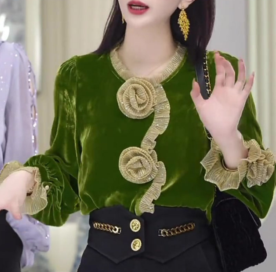 新款高貴上檔次時髦洋氣百搭金絲絨小衫,材質柔軟舒適,很高級~品質可放心,不挑年齡身材! 售後有保障,可退換貨! 新款高貴上檔次時髦洋氣百搭金絲絨小衫,材質柔軟舒適,很高級~品質可放心,不挑年齡身材! 售後有保障,可退換貨!