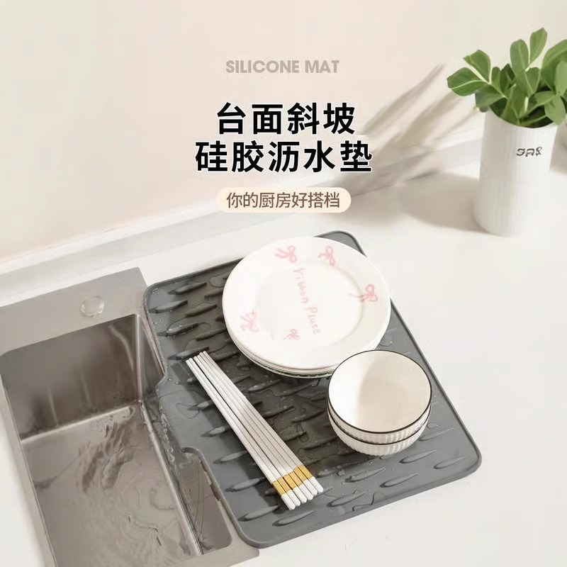 1749051618512667.jpg bfe1959c9484b6566c93a37dc69b8096c9aff4f1.jpg